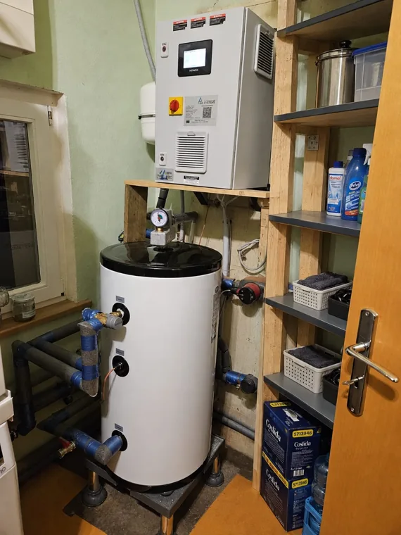 TAK Heizungsinstallation: Kompakte Aufstellung im vorhandenen Raum